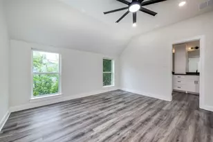204 W Collins, Decatur, TX 76234 - Photo 14