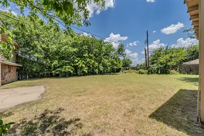 418 Longworth Boulevard, Duncanville, TX 75116 - Photo 6