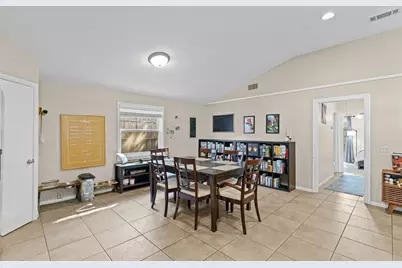 5117 Curzon Avenue, Fort Worth, TX 76107 - Photo 8