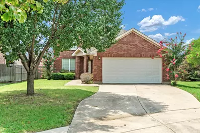 4402 Emerald Leaf Drive, Mansfield, TX 76063 - Photo 1