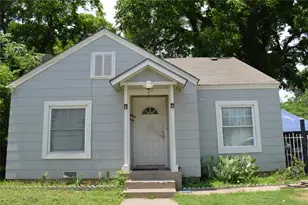 127 Blevins St, Fort Worth, TX 76111 - Photo 2