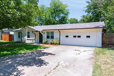 8005 Lazy Lane Road, North Richland Hills, TX 76180 - Photo 2