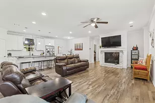 327 Walnut St, Terrell, TX 75160 - Photo 6