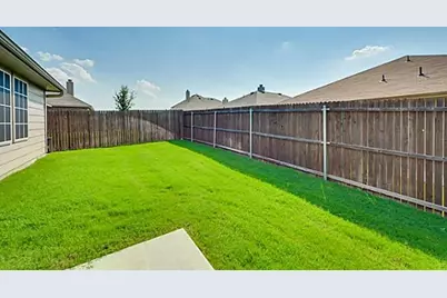 2017 Finch Cove, Aubrey, TX 76227 - Photo 16