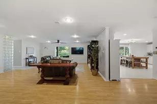 3001 Curry Rd, Arlington, TX 76001 - Photo 8