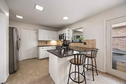 2807 Silverspring Road, Carrollton, TX 75006 - Photo 16