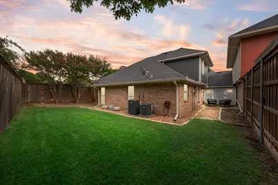 2807 Silverspring Road, Carrollton, TX 75006 - Photo 36