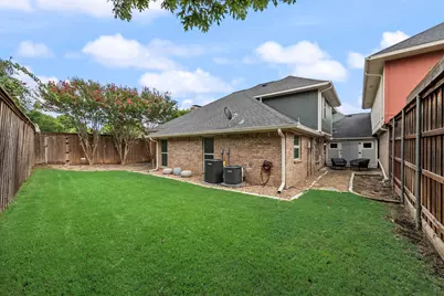 2807 Silverspring Road, Carrollton, TX 75006 - Photo 18