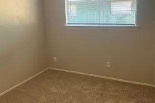 2609 San Sabastian Cir, Grand Prairie, TX 75052 - Photo 12