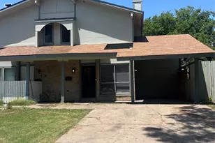 2609 San Sabastian Cir, Grand Prairie, TX 75052 - Photo 1