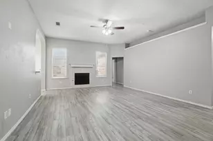 915 Sea Shell Dr, Mesquite, TX 75149 - Photo 8
