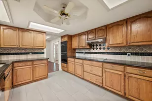 3425 Bridlegate Dr, Arlington, TX 76016 - Photo 12