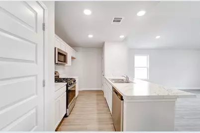 813 Cascade Drive, Hillsboro, TX 76645 - Photo 4