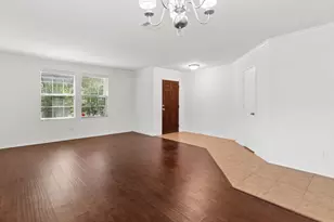 3800 Windy Point Dr, Denton, TX 76208 - Photo 10