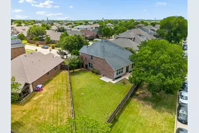 3800 Windy Point Drive, Denton, TX 76208 - Photo 6