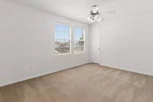 3800 Windy Point Dr, Denton, TX 76208 - Photo 24