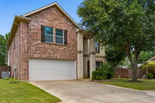 3800 Windy Point Dr, Denton, TX 76208 - Photo 2