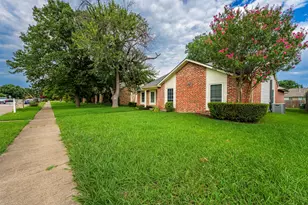 128 Kingsbridge Dr, Garland, TX 75040 - Photo 18