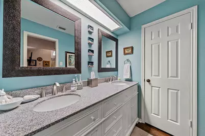 137 Pleasant Grove Lane, Waco, TX 76712 - Photo 16