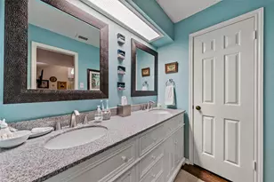 137 Pleasant Grove Ln, Waco, TX 76712 - Photo 16