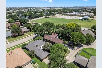 1924 Vera Cruz Drive, Carrollton, TX 75010 - Photo 32