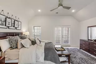 261 Golden Gate Dr, Richardson, TX 75080 - Photo 16