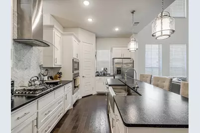 261 Golden Gate Drive, Richardson, TX 75080 - Photo 4