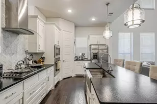 261 Golden Gate Dr, Richardson, TX 75080 - Photo 4