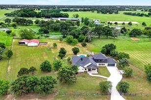 10373 Bobbie Ln, Pilot Point, TX 76258 - Photo 1