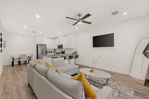 605 Friendswood Dr, Plano, TX 75075 - Photo 6