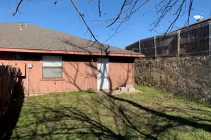 2825 Ridgecrest Dr, Fort Worth, TX 76133 - Photo 18