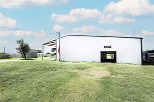 6591 Fm 1758, Bowie, TX 76230 - Photo 32