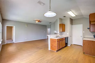 2363 Laurelhill Lane, Fort Worth, TX 76133 - Photo 12