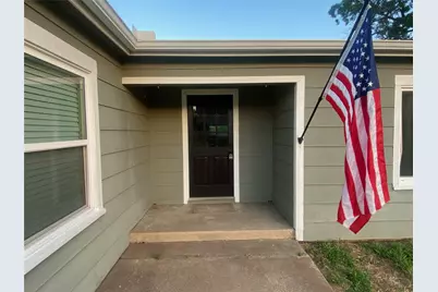 332 Illinois, China Spring, TX 76633 - Photo 2