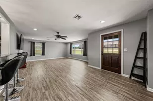332 Illinois, China Spring, TX 76633 - Photo 4