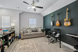 2277 Glacier Dr, Waxahachie, TX 75165 - Photo 4