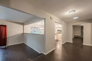 210 Mistletoe Ln, Keene, TX 76059 - Photo 20