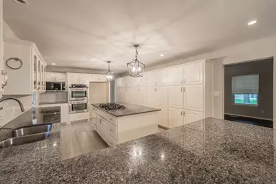 210 Mistletoe Lane, Keene, TX 76059 - Photo 12