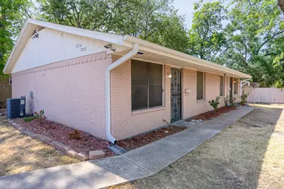 1216 E Baltimore Avenue, Fort Worth, TX 76104 - Photo 1