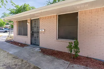 1216 E Baltimore Avenue, Fort Worth, TX 76104 - Photo 2