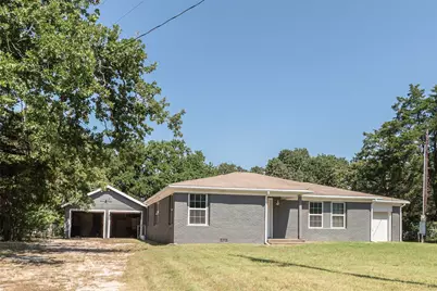 304 Jack Grace Hill Road, Bowie, TX 76230 - Photo 2