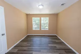 304 Jack Grace Hill Rd, Bowie, TX 76230 - Photo 12