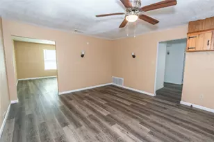 304 Jack Grace Hill Rd, Bowie, TX 76230 - Photo 20