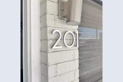 5010 San Jacinto Street #201, Dallas, TX 75206 - Photo 10