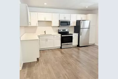 5010 San Jacinto Street #201, Dallas, TX 75206 - Photo 2