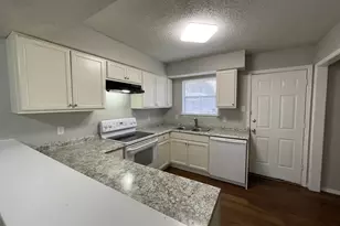 2503 Indigo Ln, Arlington, TX 76015 - Photo 4