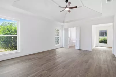 6701 Mt Vernon Court, Arlington, TX 76017 - Photo 18