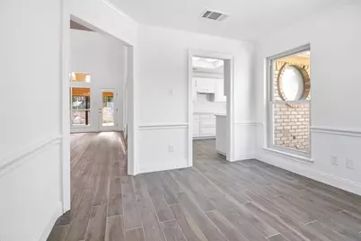 6701 Mt Vernon Court, Arlington, TX 76017 - Photo 16
