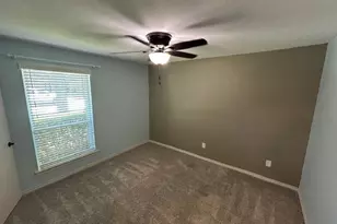 1026 Goldenrod Dr, Garland, TX 75043 - Photo 14