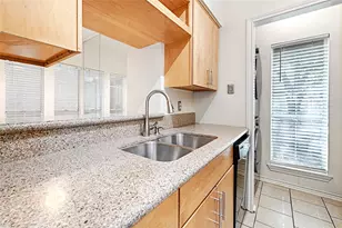 4067 Beltway Dr, Addison, TX 75001 - Photo 2